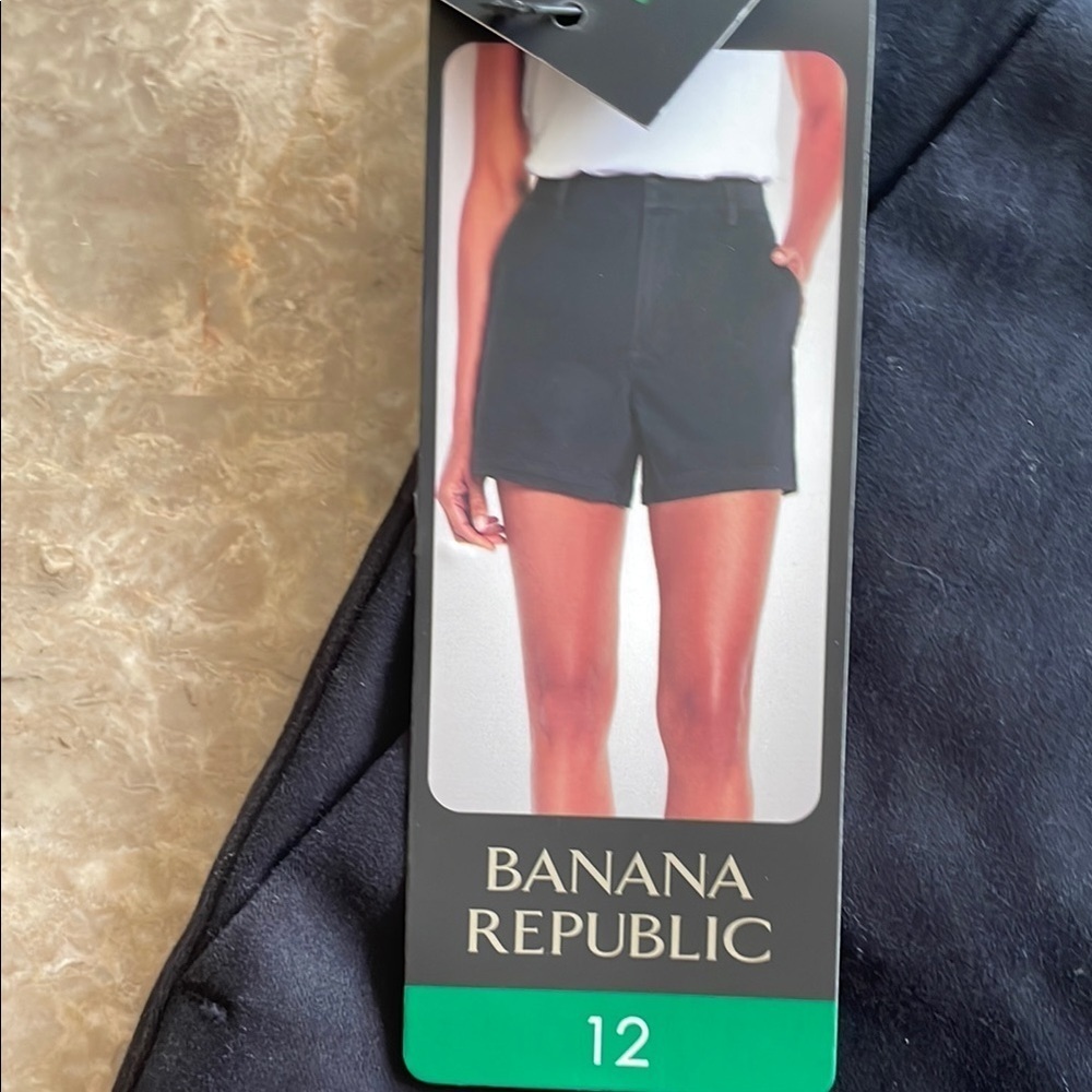 - Banana Republic Women's Black Shorts